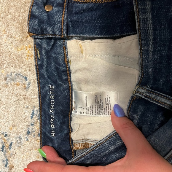 American Eagle hi ri-se shorts - Picture 3 of 3